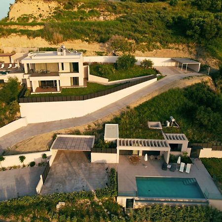 Althea Lavish Estate - Villa & Suite Закінф Екстер'єр фото