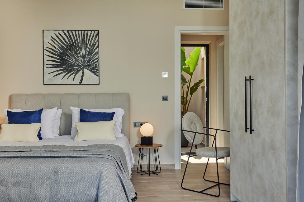 Althea Lavish Estate - Villa & Suite Закінф Екстер'єр фото