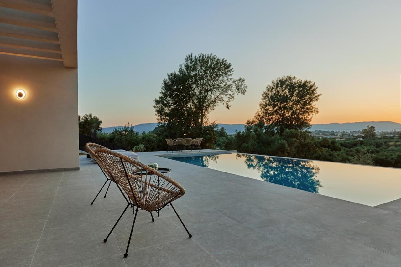 Althea Lavish Estate - Villa & Suite Закінф Екстер'єр фото