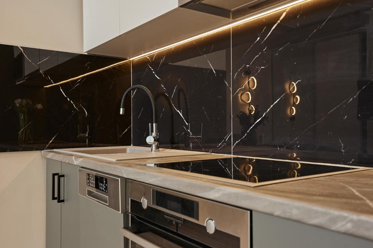 Althea Lavish Estate - Villa & Suite Закінф Екстер'єр фото