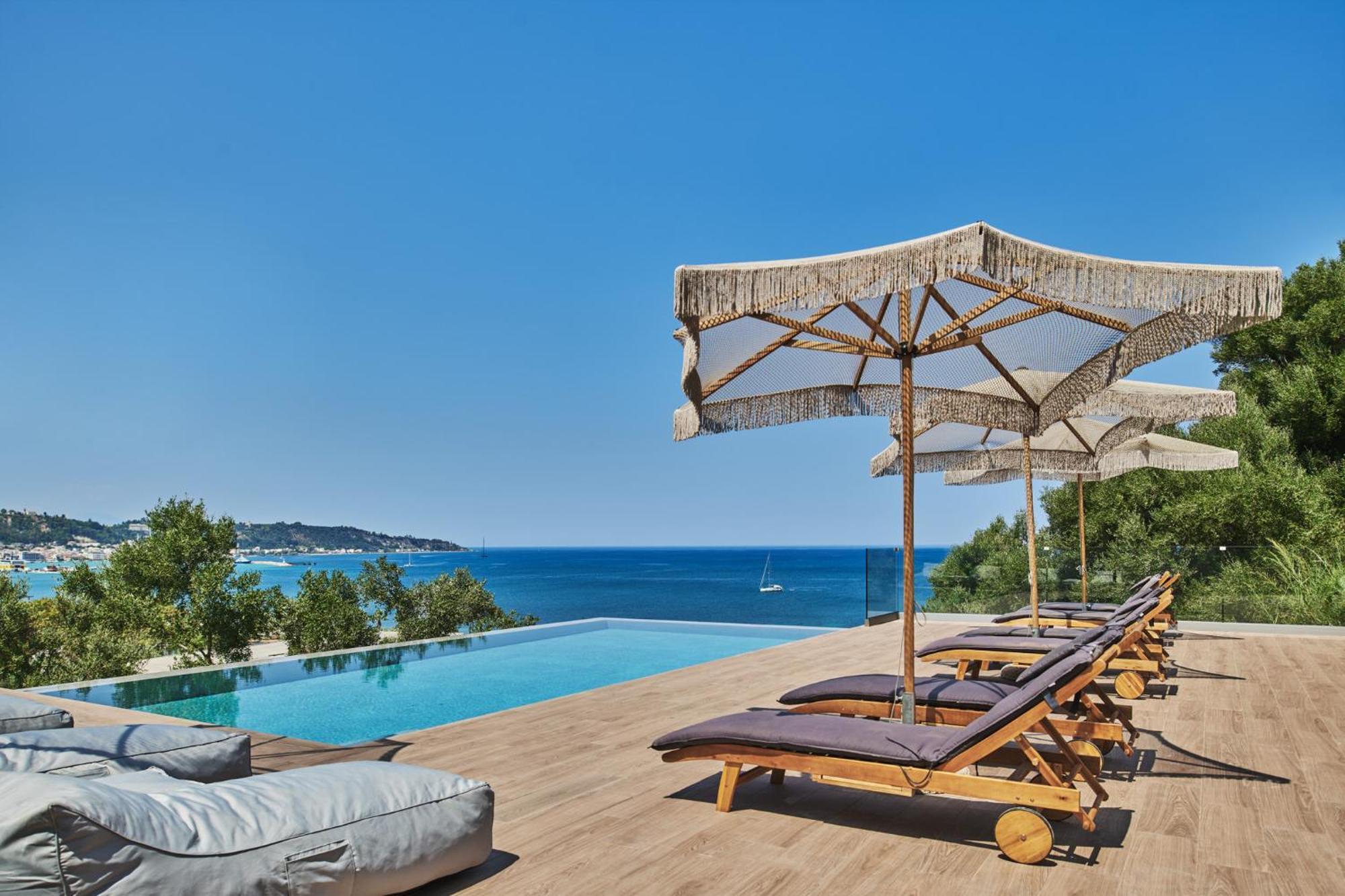 Althea Lavish Estate - Villa & Suite Закінф Екстер'єр фото