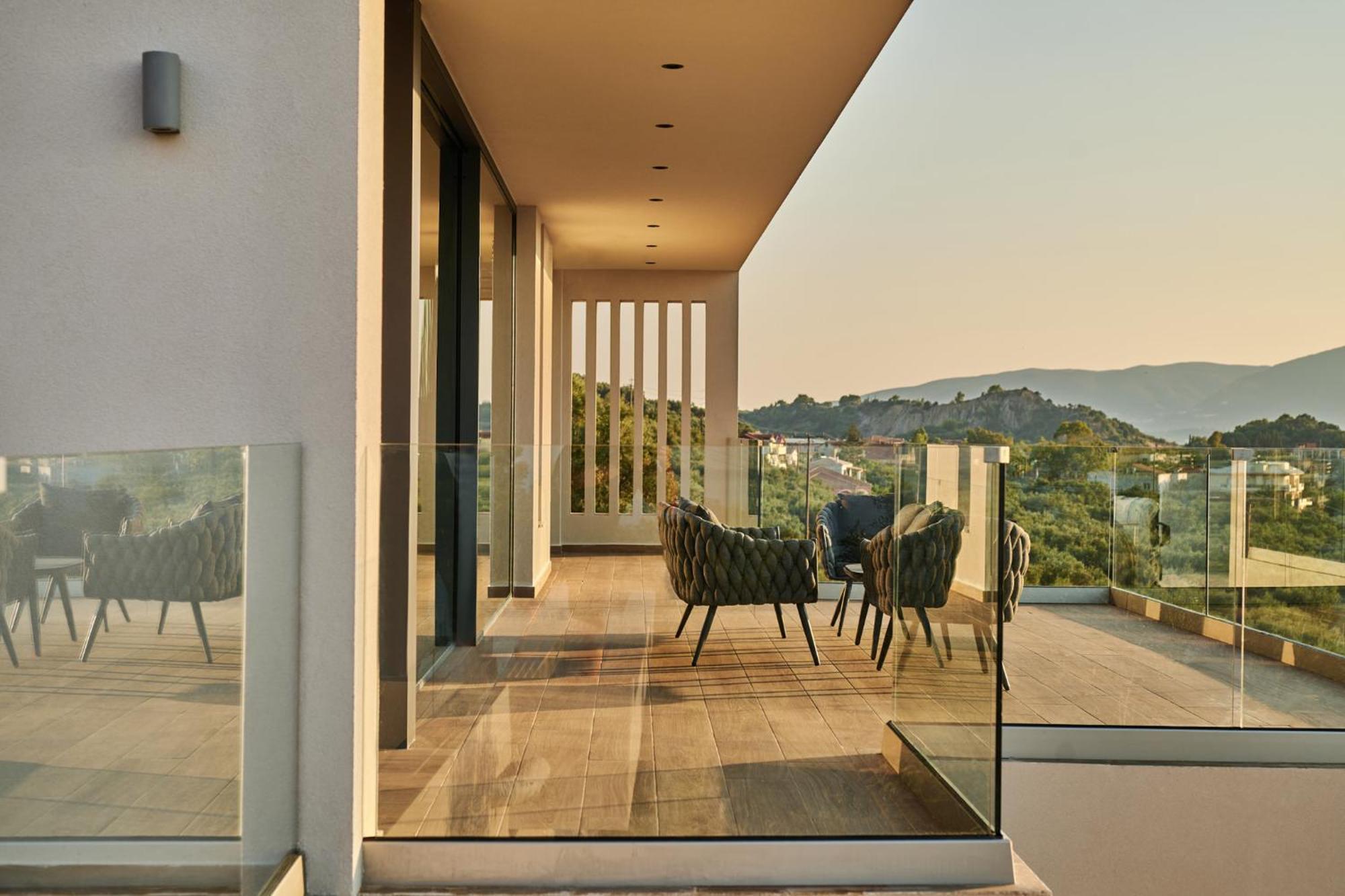 Althea Lavish Estate - Villa & Suite Закінф Екстер'єр фото